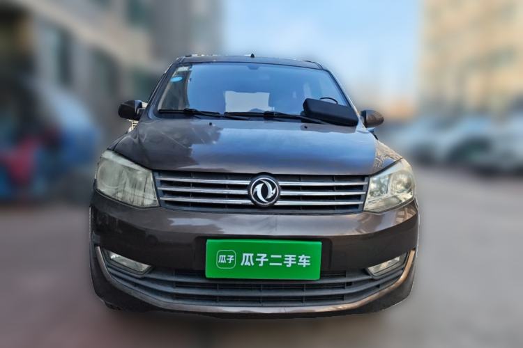 Used Dongfeng Fengon 330 2014 1.5L Manual Comfort Version DK15-02 Front
