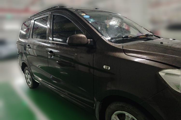 Used Dongfeng Fengon 330 2014 1.5L Manual Utility Version DK15 Front Right 45 Deg