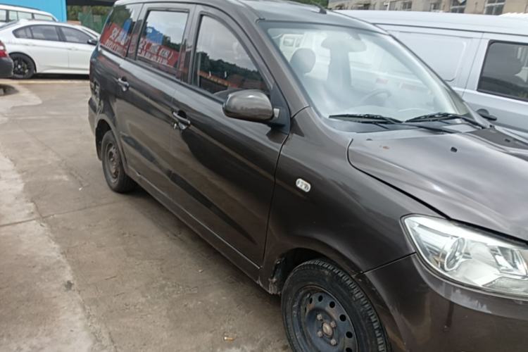 Used Dongfeng Fengon 330 2014 1.5L Manual Utility Version DK15 Front Right 45 Deg