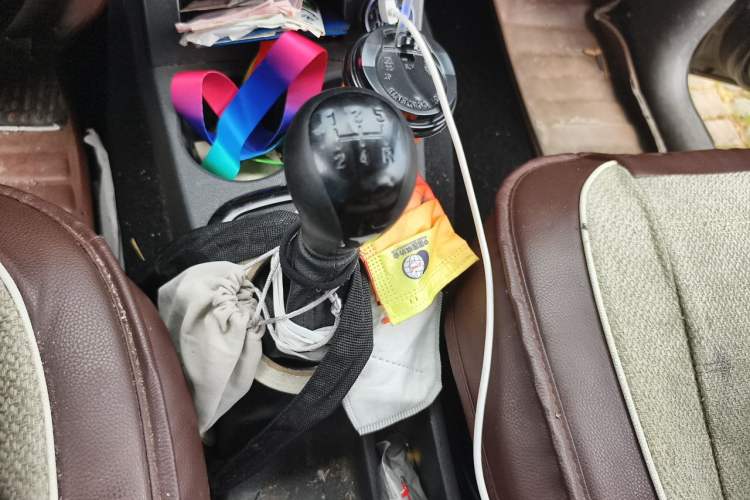 Used Dongfeng Fengon 330 2014 1.2L Manual Practical Version DK12-07 Gear Lever