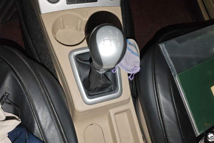 Used Dongfeng Fengon 330  Gear Lever
