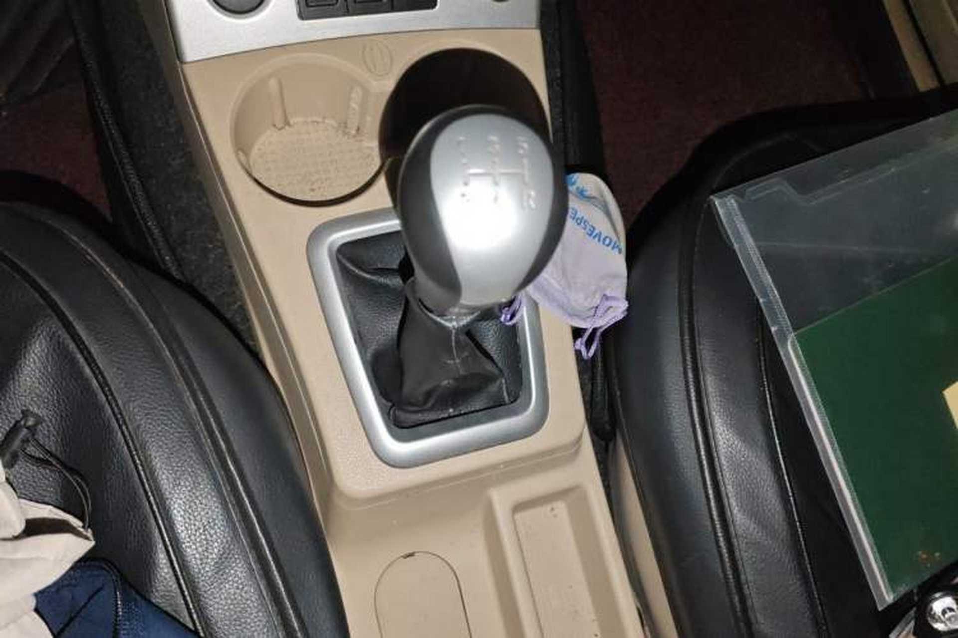 Used Dongfeng Fengon 330  Gear Lever