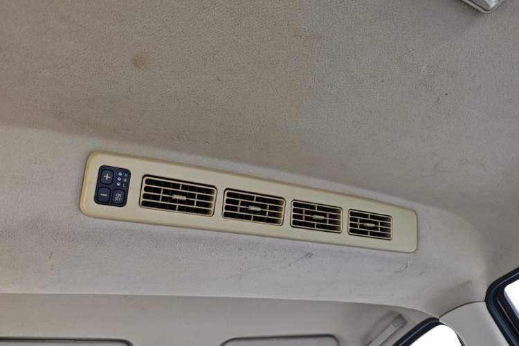 Used Dongfeng Fengon 330 2014 1.3L Manual Utility Version DK13-07 Headliner