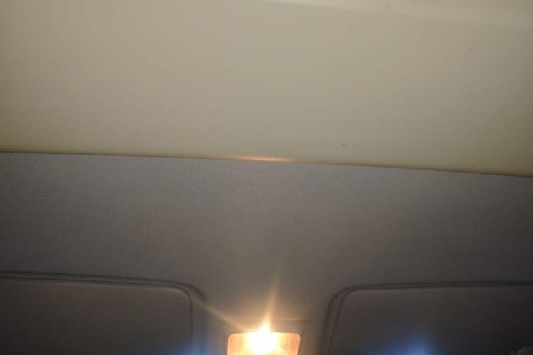 Used Dongfeng Fengon 330 2014 1.5L Manual Utility Version DK15 Headliner