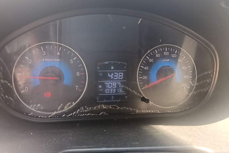 Used Dongfeng Fengon 330 2014 1.5L Manual Utility Version DK15 Instrument Cluster
