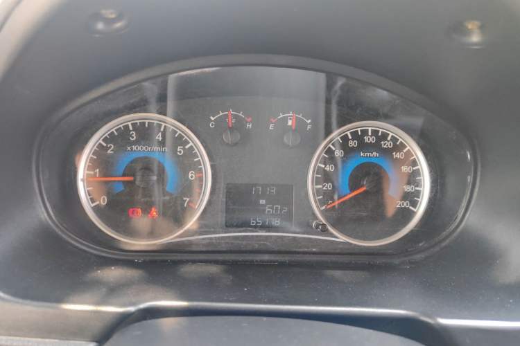 Used Dongfeng Fengon 330 2014 1.5L Manual Utility Version DK15 Instrument Cluster