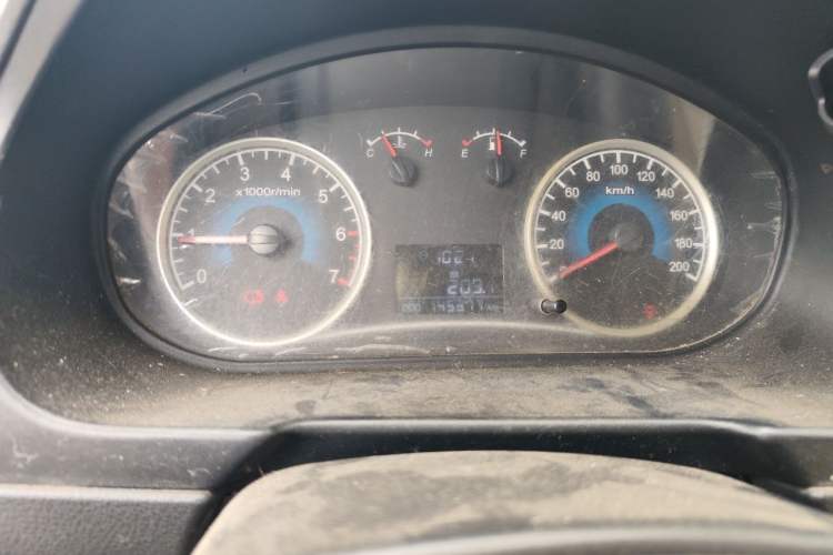 Used Dongfeng Fengon 330 2014 1.5L Manual Utility Version DK15 Instrument Cluster