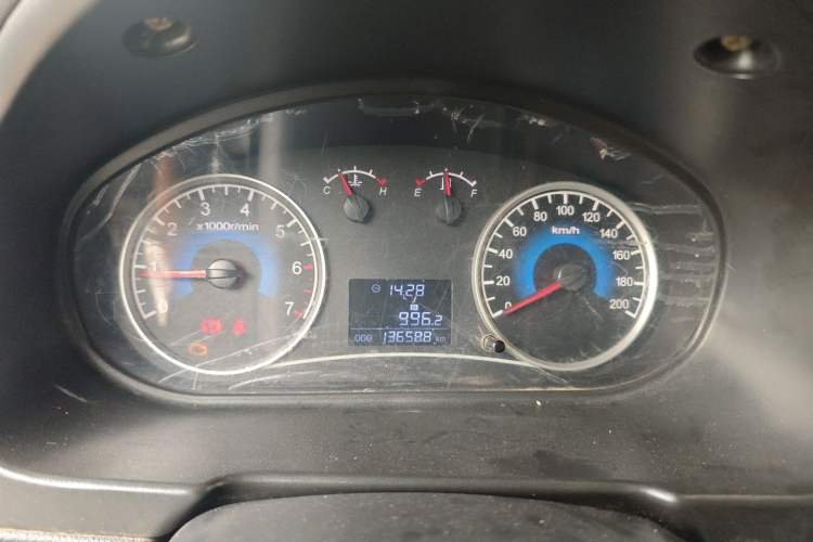 Used Dongfeng Fengon 330 2014 1.3L Manual Utility Version DK13-07 Instrument Cluster
