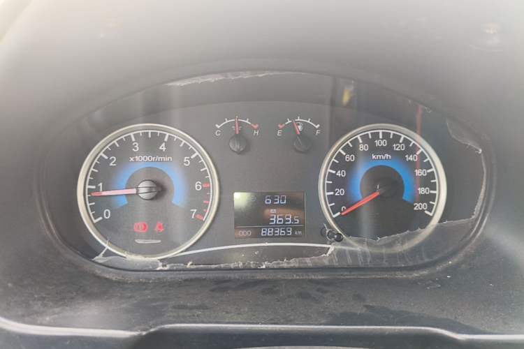 Used Dongfeng Fengon 330 2014 1.5L Manual Utility Version DK15 Instrument Cluster