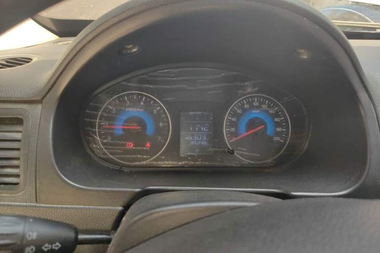 Used Dongfeng Fengon 330 2014 1.5L Manual Utility Version DK15 Instrument Cluster