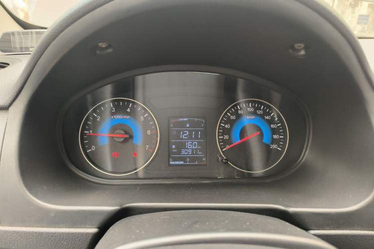 Used Dongfeng Fengon 330 2014 1.5L Manual Utility Version DK15 Instrument Cluster