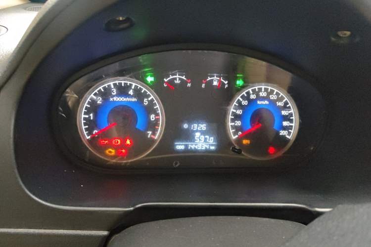 Used Dongfeng Fengon 330 2014 1.5L Manual Utility Version DK15 Instrument Cluster