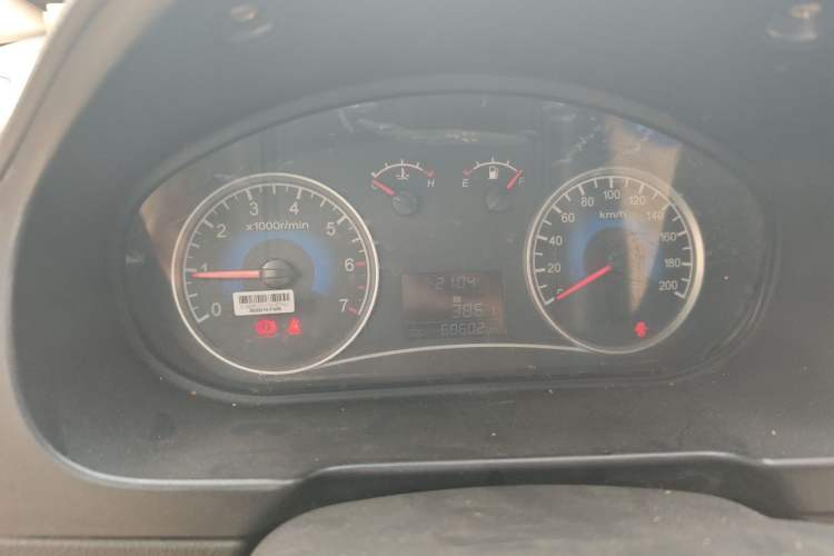 Used Dongfeng Fengon 330 2014 1.5L Manual Utility Version DK15 Instrument Cluster