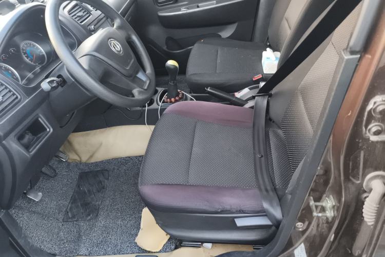 Used Dongfeng Fengon 330 2014 1.5L Manual Utility Version DK15 Left Front Seat