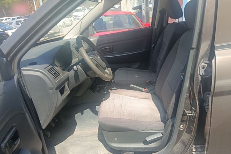 Used Dongfeng Fengon 330 2014 1.5L Manual Utility Version DK15 Left Front Seat