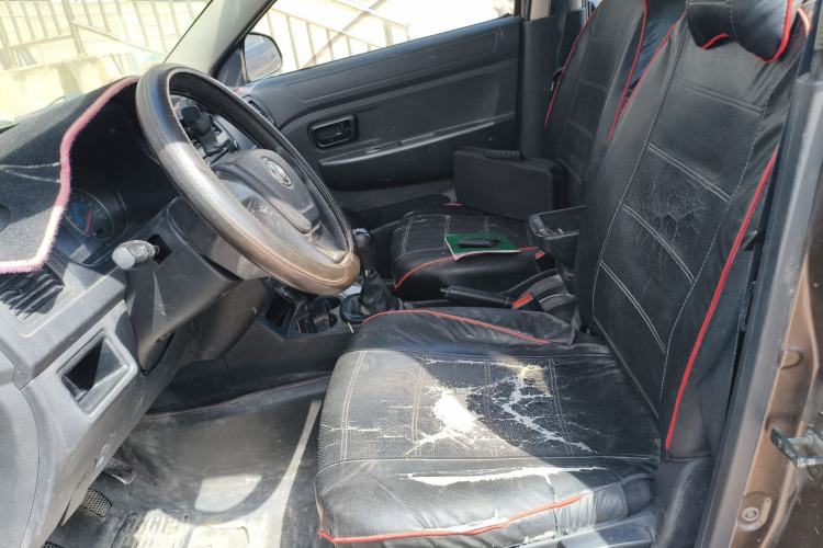 Used Dongfeng Fengon 330 2014 1.5L Manual Utility Version DK15 Left Front Seat