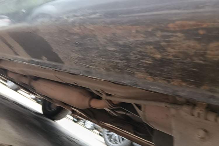 Used Dongfeng Fengon 330 2014 1.5L Manual Utility Version DK15 Left Side Sill