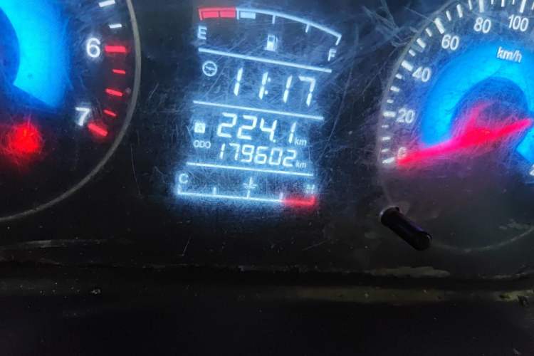 Used Dongfeng Fengon 330 2014 1.5L Manual Utility Version DK15 Odometer Close Up