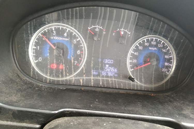 Used Dongfeng Fengon 330 2014 1.5L Manual Utility Version DK15 Odometer Close Up
