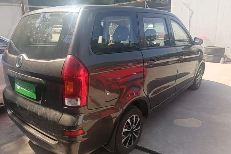 Used Dongfeng Fengon 330 2014 1.5L Manual Utility Version DK15 Rear Right 45 Deg
