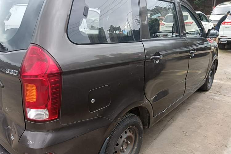 Used Dongfeng Fengon 330 2014 1.5L Manual Utility Version DK15 Rear Right 45 Deg