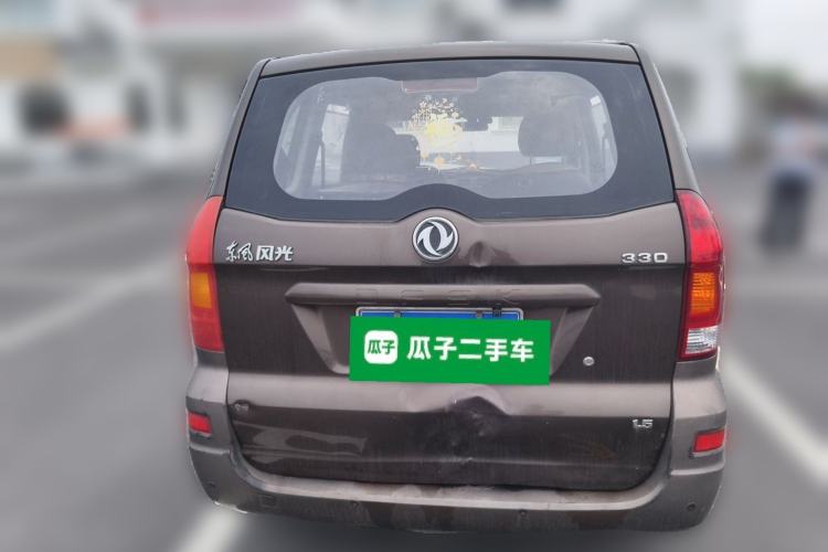 Used Dongfeng Fengon 330 2014 1.5L Manual Standard Edition DK15-02 Rear