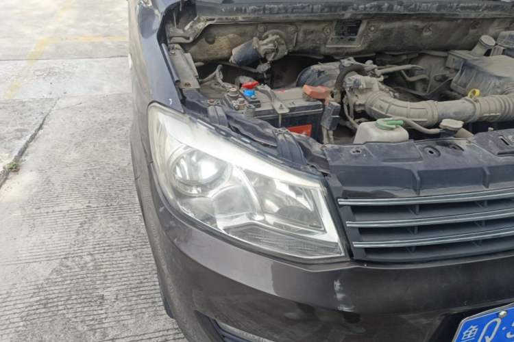 Used Dongfeng Fengon 330 2014 1.2L Manual Practical Version DK12-07 Right Front Headlight