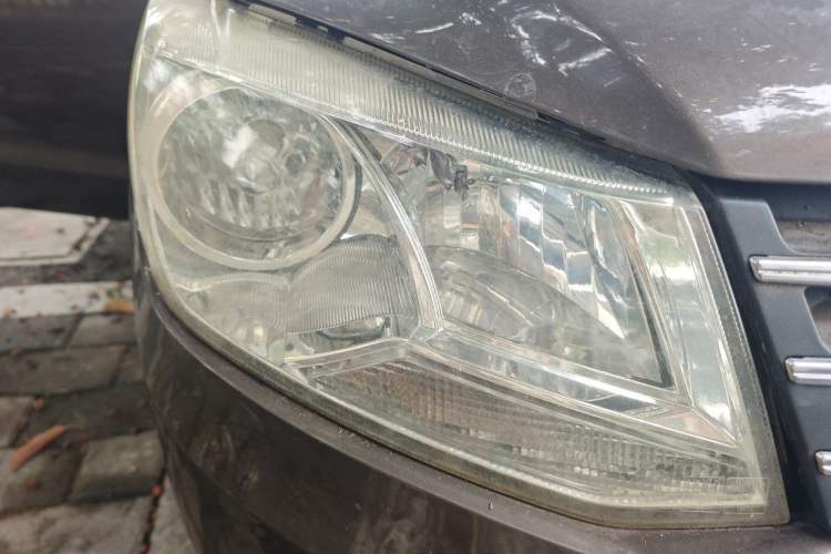 Used Dongfeng Fengon 330 2014 1.3L Manual Utility Version DK13-07 Right Front Headlight