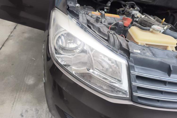 Used Dongfeng Fengon 330 2014 1.3L Manual Utility Version DK13-07 Right Front Headlight