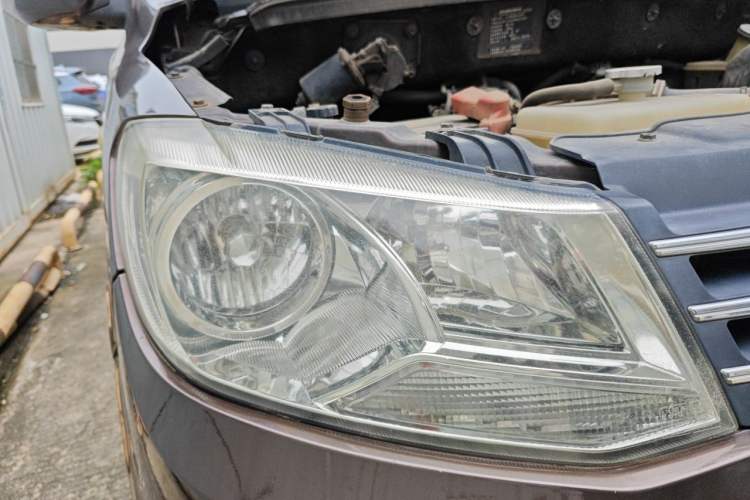 Used Dongfeng Fengon 330 2014 1.3L Manual Utility Version DK13-07 Right Front Headlight