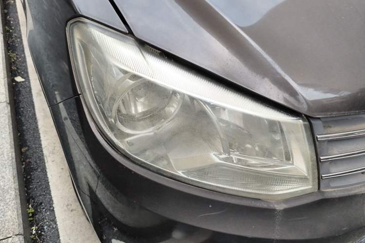 Used Dongfeng Fengon 330 2014 1.5L Manual Utility Version DK15 Right Front Headlight