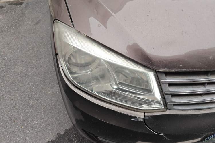 Used Dongfeng Fengon 330 2014 1.5L Manual Utility Version DK15 Right Front Headlight