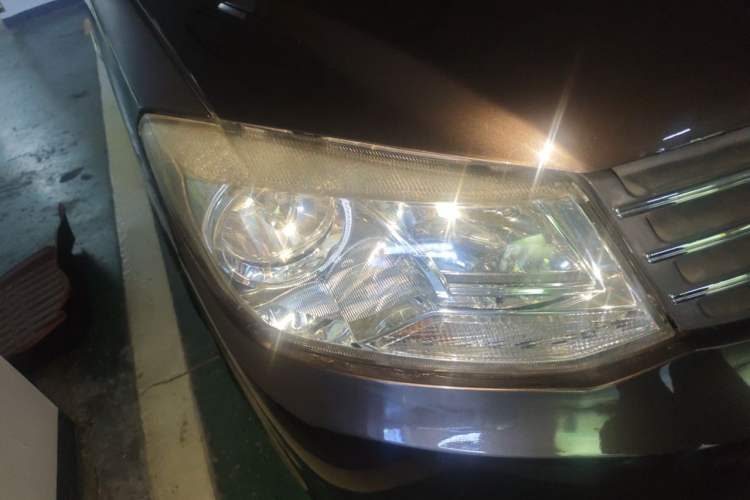 Used Dongfeng Fengon 330 2014 1.5L Manual Utility Version DK15 Right Front Headlight