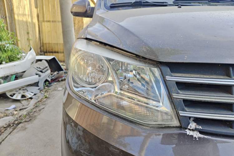 Used Dongfeng Fengon 330 2014 1.3L Manual Utility Version DK13-07 Right Front Headlight