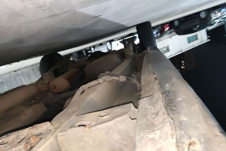 Used Dongfeng Fengon 330 2014 1.5L Manual Utility Version DK15 Right Side Sill