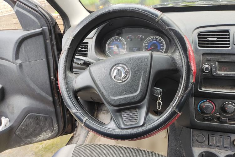 Used Dongfeng Fengon 330 2014 1.3L Manual Utility Version DK13-07 Steering Wheel