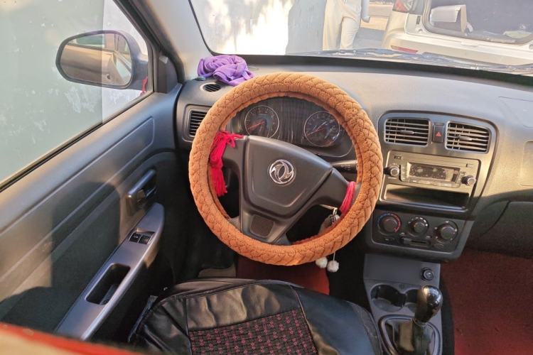 Used Dongfeng Fengon 330 2014 1.2L Manual Practical Version DK12-07 Steering Wheel