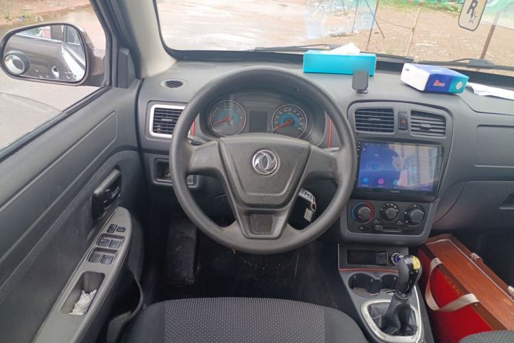 Used Dongfeng Fengon 330 2014 1.5L Manual Utility Version DK15 Steering Wheel