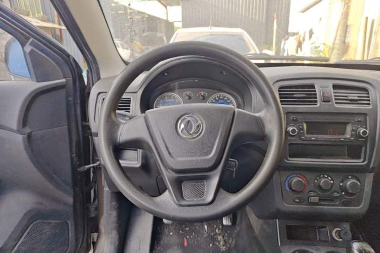Used Dongfeng Fengon 330 2014 1.3L Manual Utility Version DK13-07 Steering Wheel
