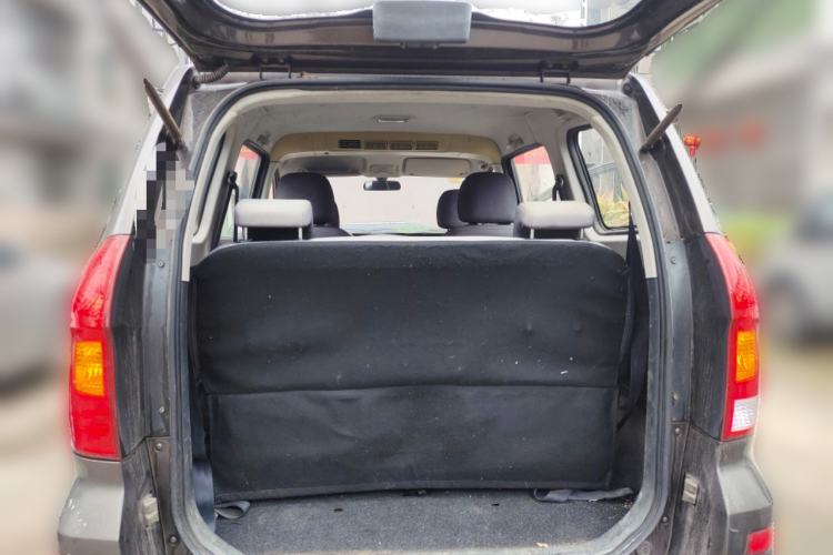 Used Dongfeng Fengon 330 2014 1.3L Manual Utility Version DK13-07 Trunk