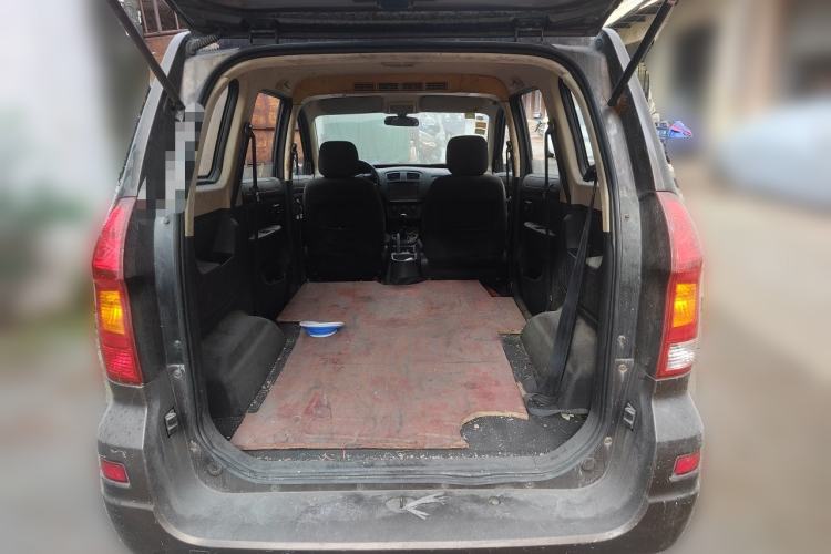 Used Dongfeng Fengon 330 2014 1.3L Manual Utility Version DK13-07 Trunk