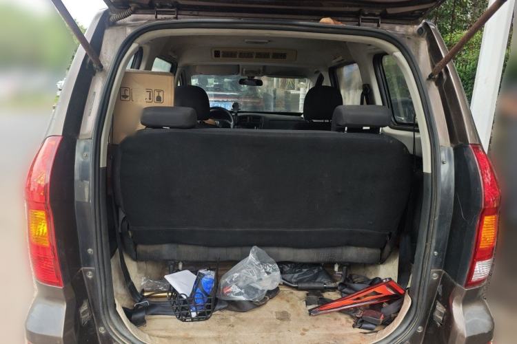 Used Dongfeng Fengon 330 2014 1.3L Manual Utility Version DK13-07 Trunk
