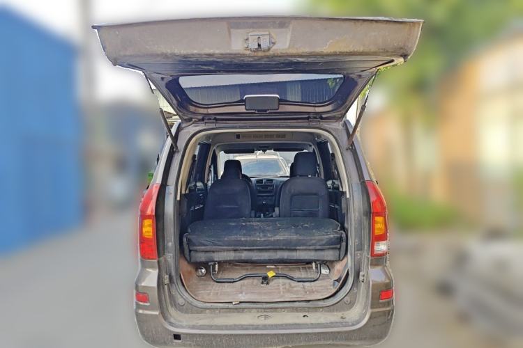 Used Dongfeng Fengon 330 2014 1.3L Manual Utility Version DK13-07 Trunk