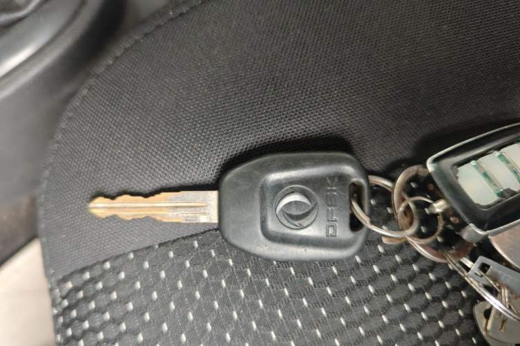 Used Dongfeng Fengon 330 2014 1.3L Manual Utility Version DK13-07 Vehicle Key