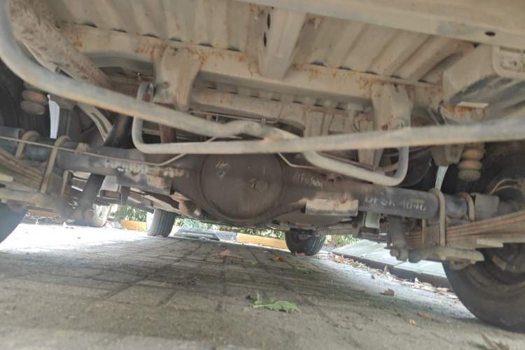 Used Dongfeng Fengon 330 2014 1.5L Manual Utility Version DK15 Chassis Rear