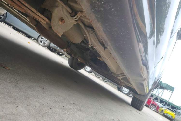 Used Dongfeng Fengon 330 2014 1.5L Manual Utility Version DK15 Chassis Rear Right