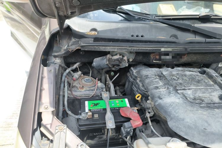 Used Dongfeng Fengon 330 2014 1.5L Manual Utility Version DK15 Engine Bay Right