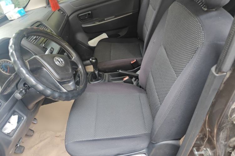 Used Dongfeng Fengon 330 2014 1.5L Manual Utility Version DK15 Left Front Seat