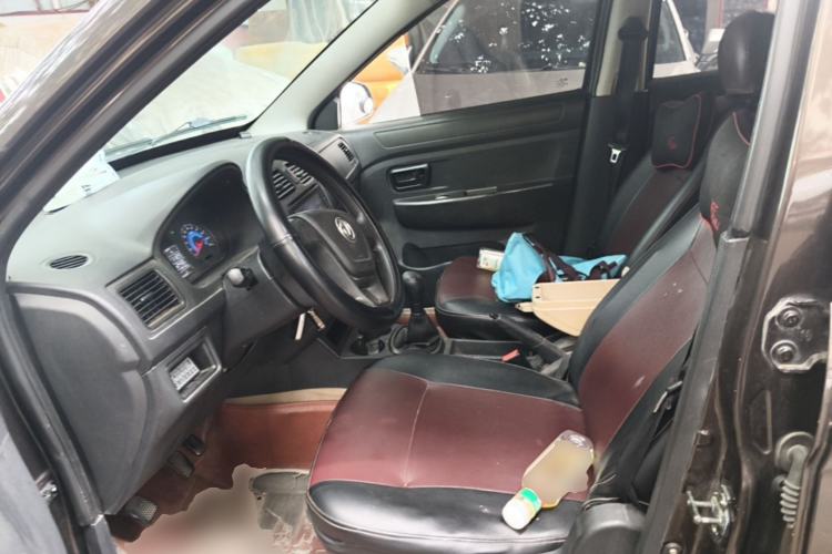 Used Dongfeng Fengon 330 2014 1.5L Manual Utility Version DK15 Left Front Seat