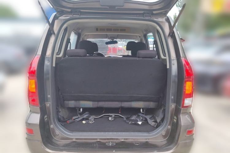 Used Dongfeng Fengon 330 2014 1.5L Manual Utility Version DK15 Trunk